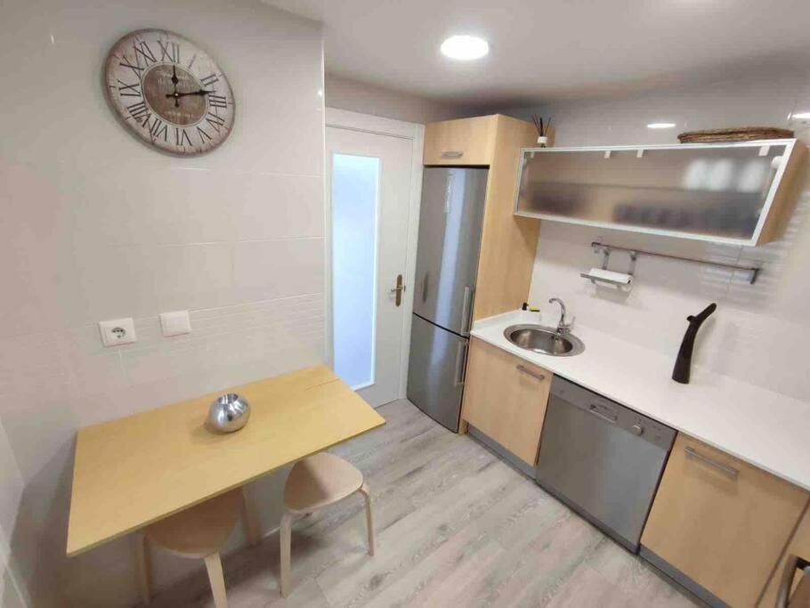 Exclusivo Apartamento Con Aparcamiento Gratuito Ларедо Екстер'єр фото