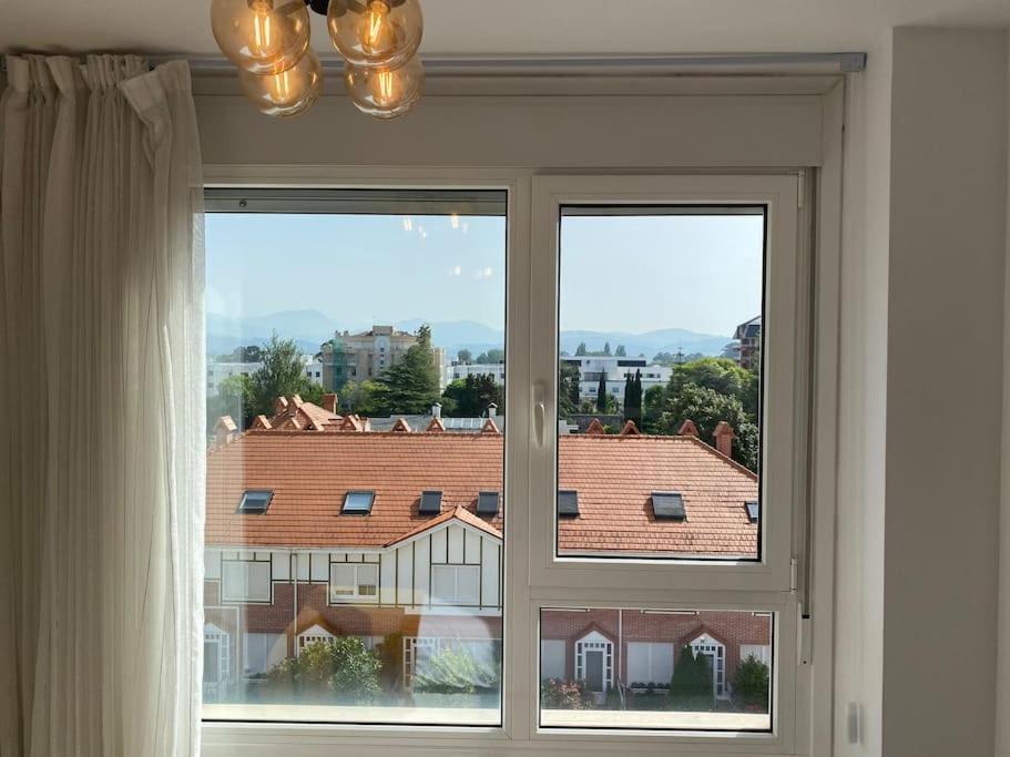 Exclusivo Apartamento Con Aparcamiento Gratuito Ларедо Екстер'єр фото