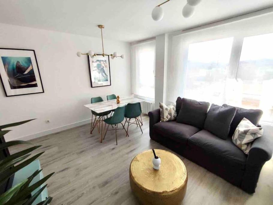 Exclusivo Apartamento Con Aparcamiento Gratuito Ларедо Екстер'єр фото